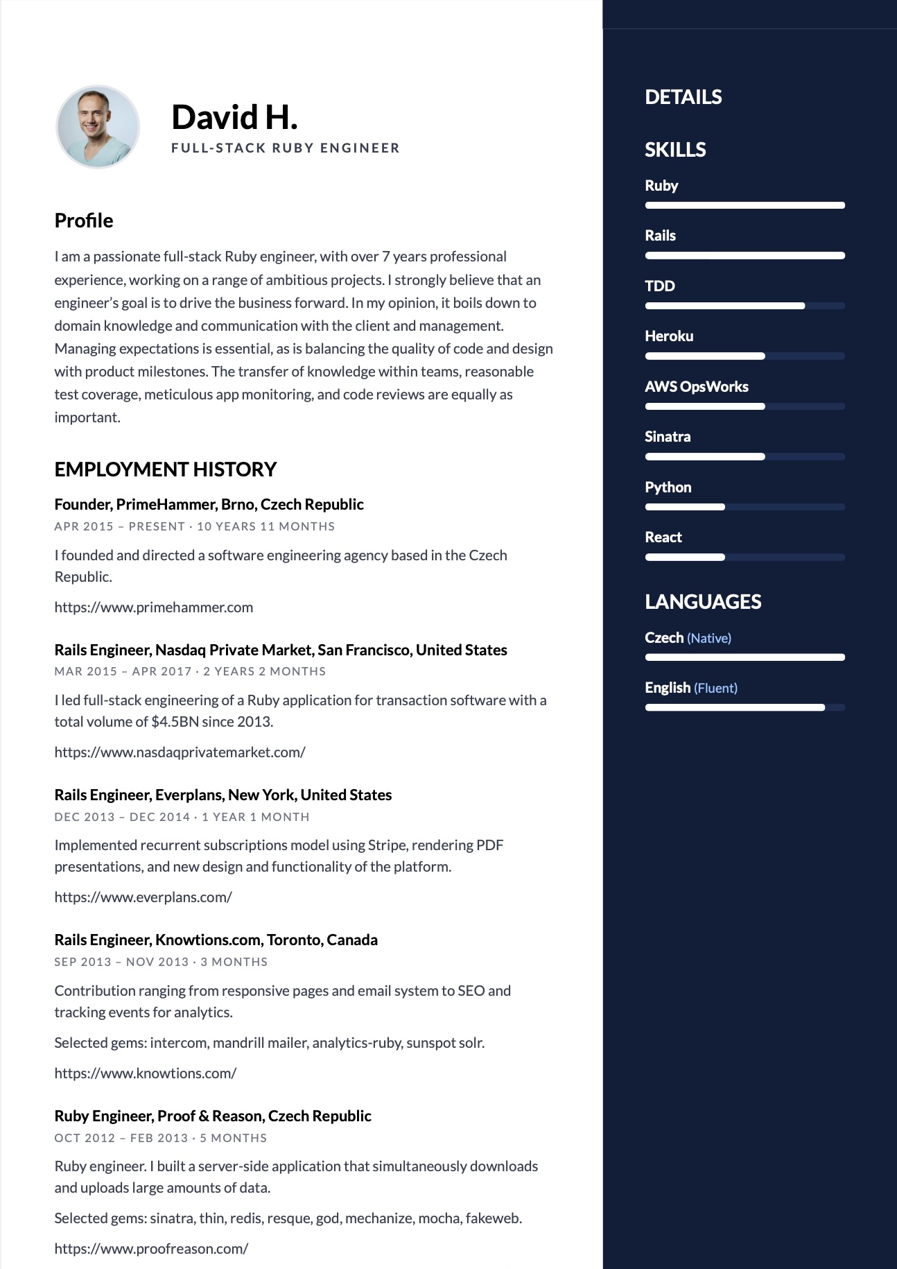 Modern resume template preview